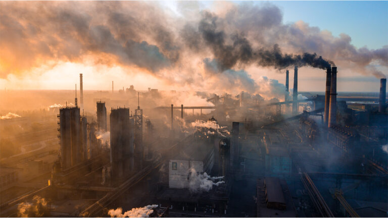 The spoil of War: Global conflicts Boost Pollution, dull Climate Change Efforts
