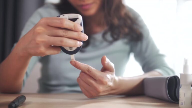 How Extreme Temperatures Put People with Diabetes at Risk, According to Study