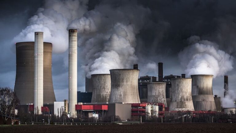 Could Fossil Fuel Taxes Be the Key to Fighting Global Warming?