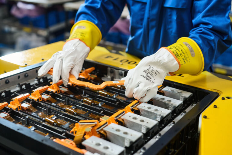 How the U.S. Battery Industry Could Gain From the Trade War